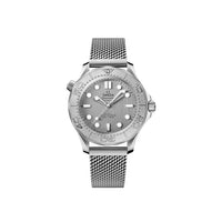 MAy_0026_omega-seamaster-diver-300m-21030422006002-scaled